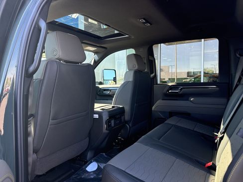New 2026 Chevrolet Silverado 2500 ZR2 w/ LPO, Dark Essentials Package AWD/4WD image 12