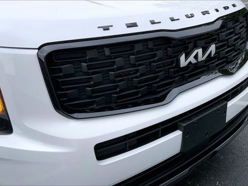 Used 2022 Kia Telluride EX w/ EX Premium Package AWD/4WD image 30
