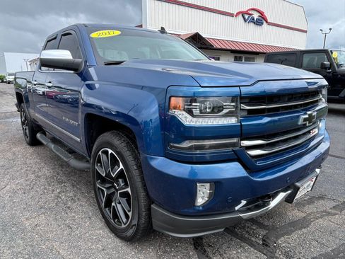 Used 2017 Chevrolet Silverado 1500 LTZ Z71 w/ LTZ Plus Package AWD/4WD image 3