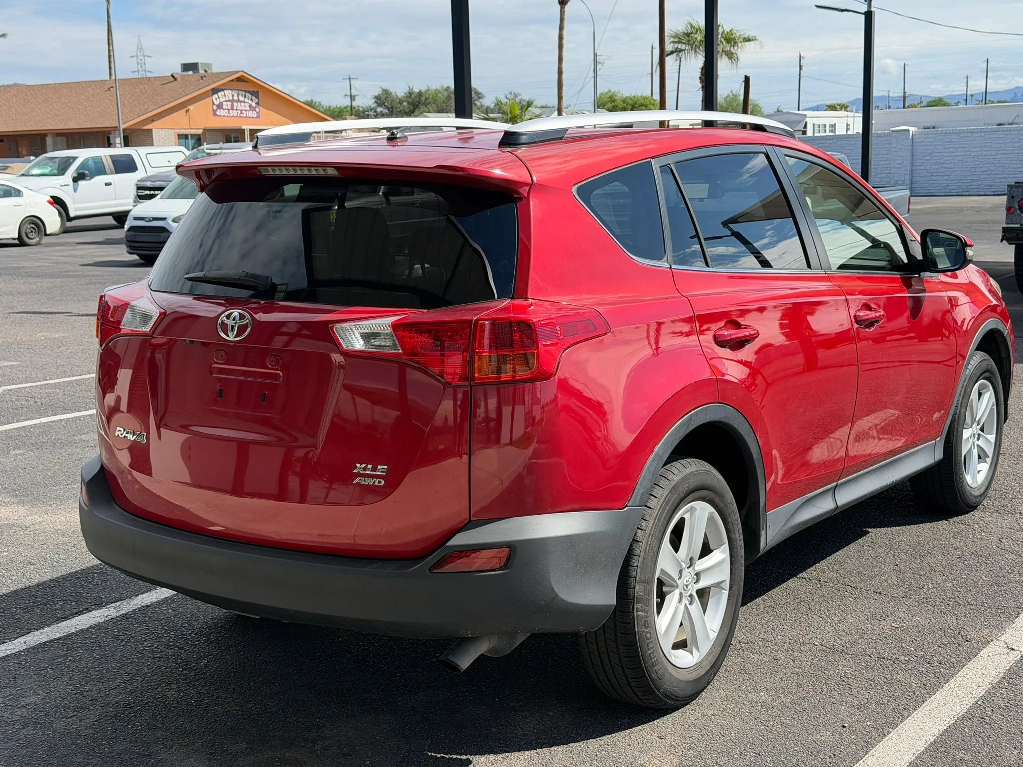 Used 2013 Toyota RAV4 XLE AWD/4WD image 11