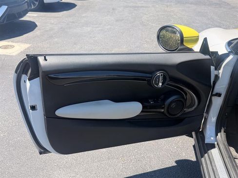 Used 2023 MINI Cooper SE FWD image 22