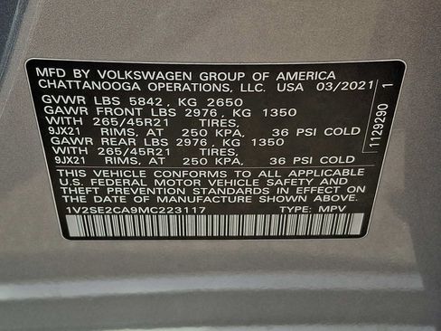Certified 2021 Volkswagen Atlas Cross Sport SEL R-Line AWD/4WD image 25
