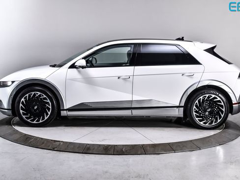 Used 2024 Hyundai Ioniq 5 Limited AWD/4WD image 3