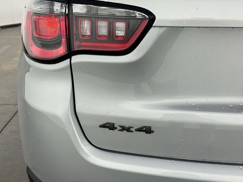 New 2025 Jeep Compass Latitude w/ Sun & Sound Group image 45