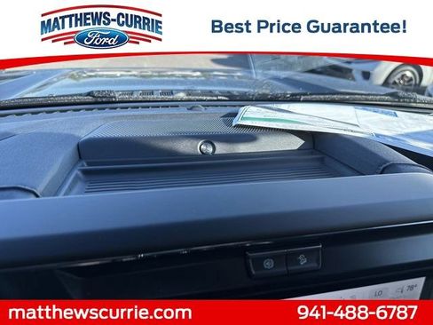 New 2026 Ford F250 Lariat w/ Black Appearance Package image 20