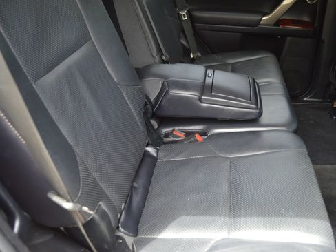 Used 2010 Lexus GX 460 Premium AWD/4WD image 28