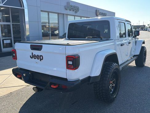 Used 2020 Jeep Gladiator Mojave AWD/4WD image 15