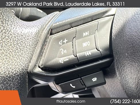 Used 2020 Toyota Yaris LE FWD image 45