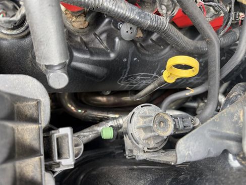Used 2006 Ford Mustang GT RWD image 17