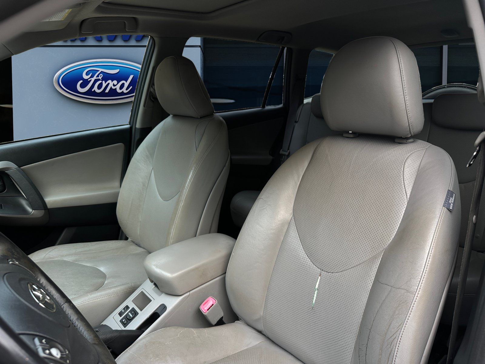 Used 2011 Toyota RAV4 Limited w/ Limited Extra Value Pkg AWD/4WD image 11