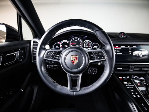 Certified 2023 Porsche Cayenne Platinum Edition AWD/4WD image 26