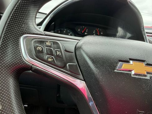 Used 2020 Chevrolet Malibu LT FWD image 19