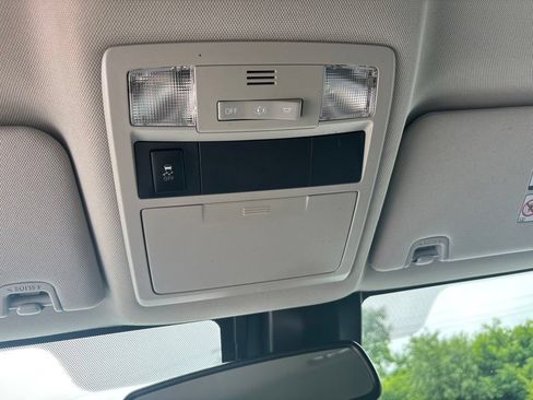 Used 2019 Toyota Tacoma SR5 RWD image 29