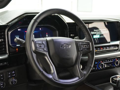 Used 2024 Chevrolet Silverado 1500 High Country w/ Midnight Edition image 18