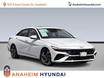 Certified 2025 Hyundai Elantra SEL