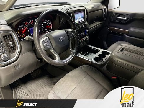 Used 2021 Chevrolet Silverado 1500 LT Trail Boss w/ Convenience Package II AWD/4WD image 12