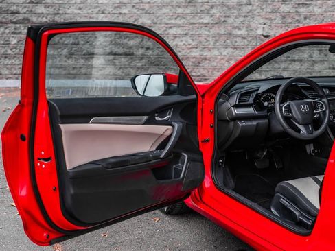 Used 2016 Honda Civic LX-P image 17