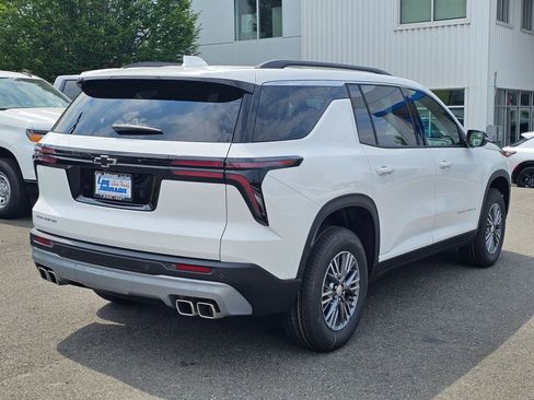New 2026 Chevrolet Traverse LT image 5
