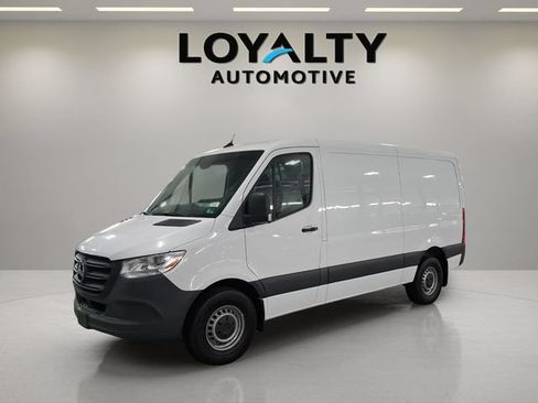 Used 2024 Mercedes-Benz Sprinter 2500 image 1