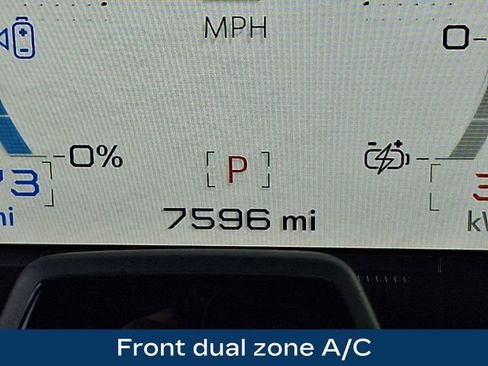 Used 2025 GMC Hummer EV 3X w/ LPO, Roof Cross Rail Package image 6