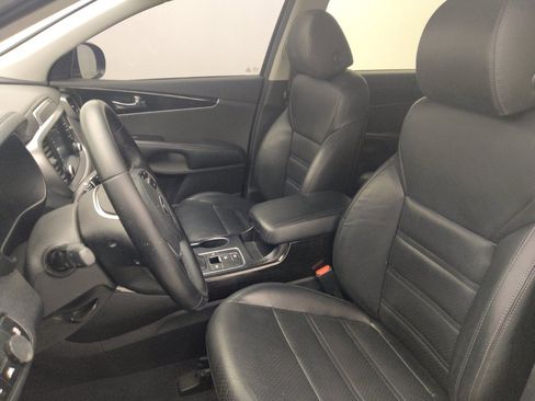 Used 2020 Kia Sorento EX FWD image 17