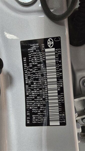 Used 2021 Toyota Corolla LE w/ Carpet Mat Package (TMS) FWD image 22