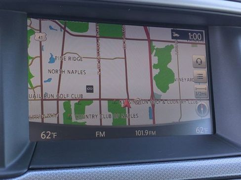 Used 2020 Nissan Pathfinder SL image 21