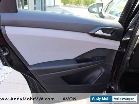 Used 2022 Volkswagen Taos S AWD/4WD image 27