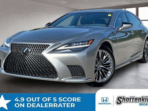 Used 2022 Lexus LS 500 w/ Accessory Package (Z2) RWD image 1