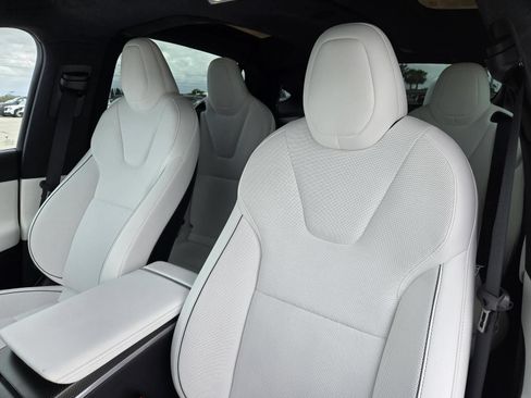 Used 2024 Tesla Model X Plaid AWD/4WD image 20