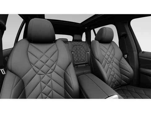 New 2026 BMW X5 xDrive40i w/ Premium Package AWD/4WD image 11
