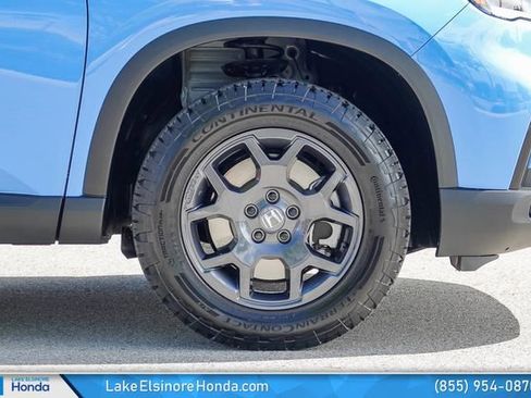 Certified 2024 Honda Pilot TrailSport image 7