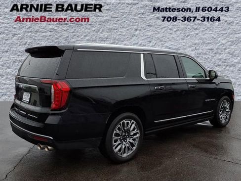 Used 2024 GMC Yukon XL Denali Ultimate AWD/4WD image 7