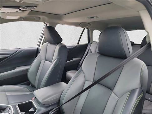 Used 2021 Subaru Outback Onyx Edition XT w/ Popular Package #2 image 13