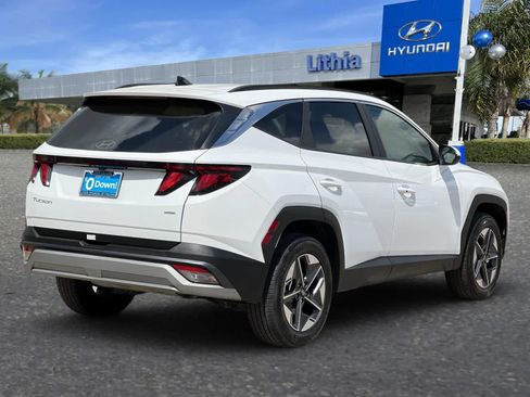 Certified 2026 Hyundai Tucson SEL AWD/4WD image 3