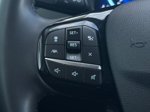 Used 2021 Ford Escape SEL w/ Technology Package AWD/4WD image 32