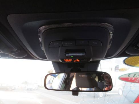 Certified 2023 Toyota Corolla SE image 29