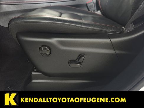 Used 2025 Dodge Durango GT image 17