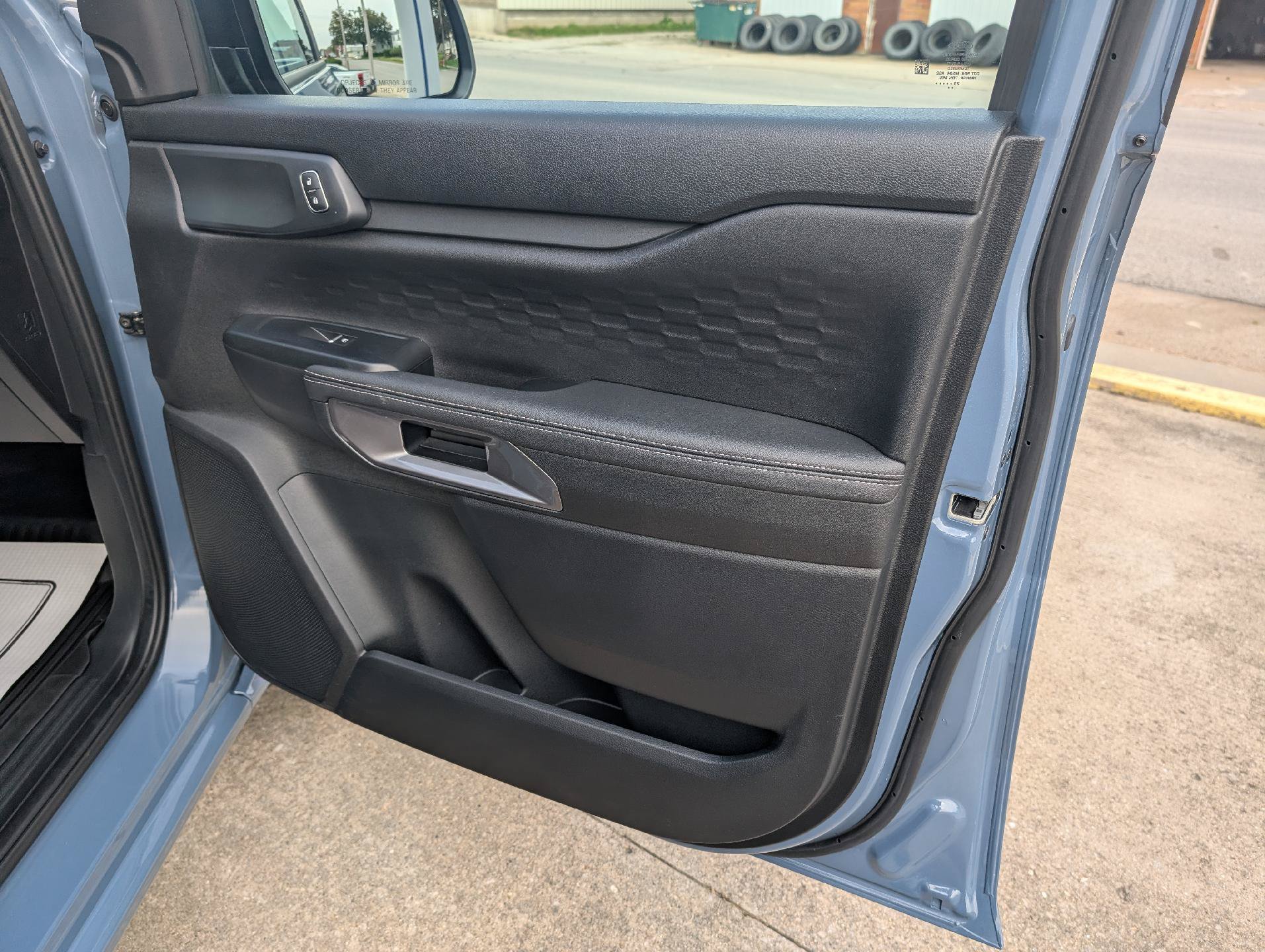 Used 2025 Ford Ranger XLT w/ Technology Package AWD/4WD image 19