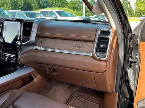 Used 2024 RAM 1500 Limited AWD/4WD image 27