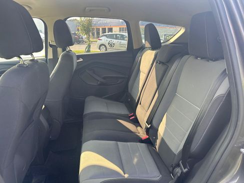 Used 2015 Ford Escape SE AWD/4WD image 17