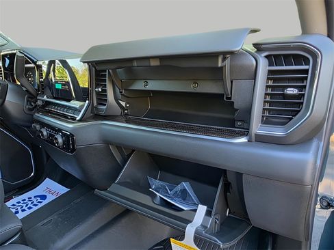 New 2026 Chevrolet Silverado 1500 LT image 7