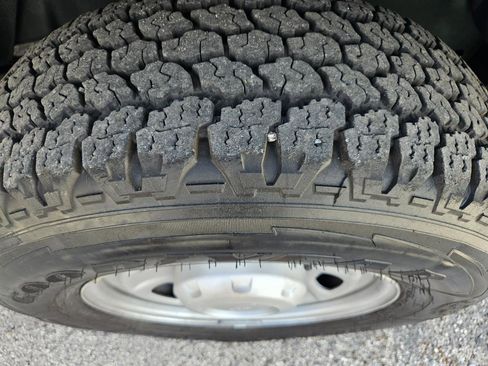 Used 2016 Ford F250 XL image 27