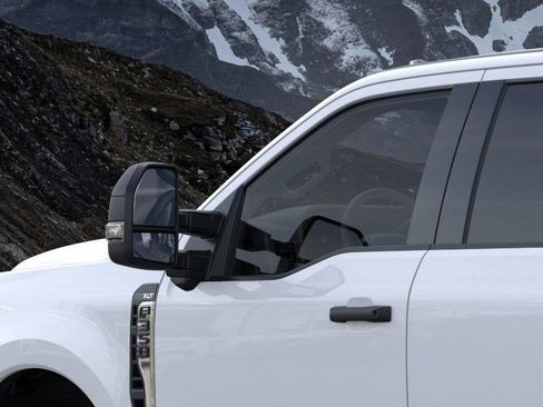 New 2026 Ford F350 XLT w/ 360-Degree Camera Package image 20