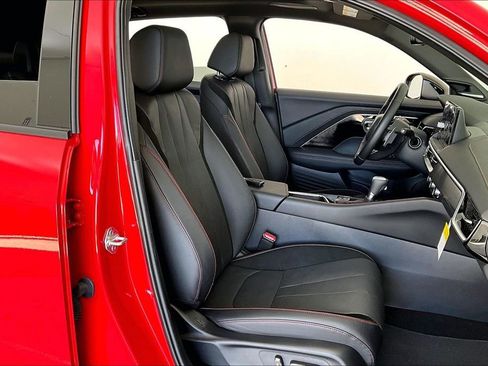 Certified 2025 Acura ADX A-Spec image 10