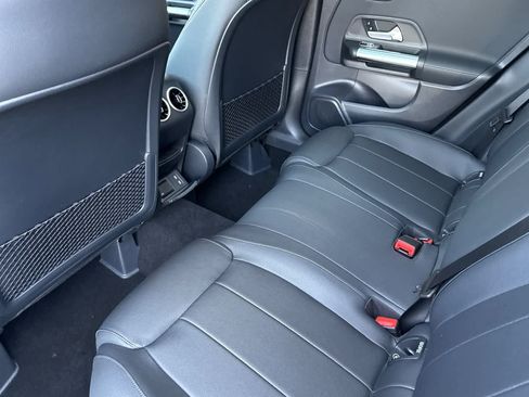 New 2026 Mercedes-Benz GLA 250 image 11