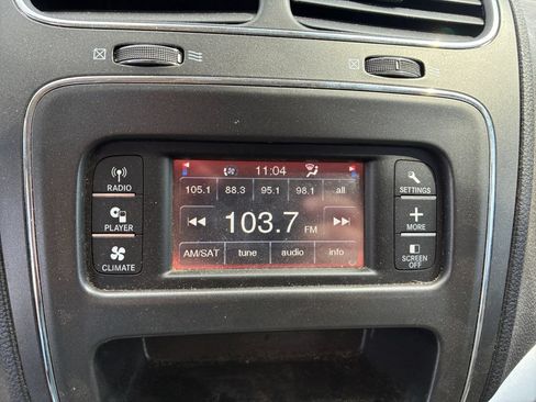 Used 2013 Dodge Journey SXT w/ Flexible Seating Group FWD image 18