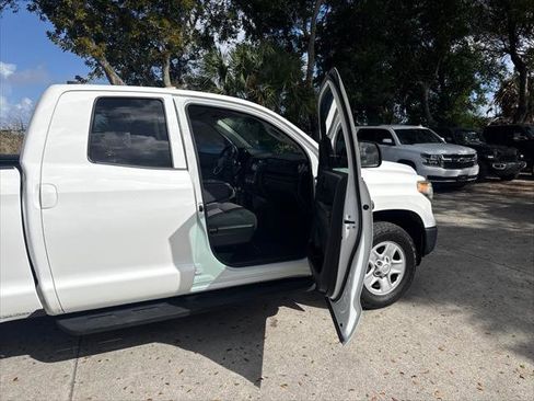Used 2020 Toyota Tundra SR image 12