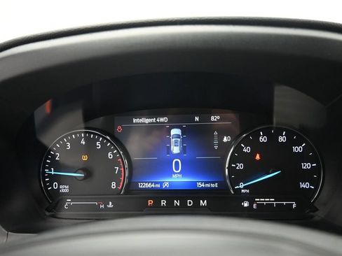 Used 2020 Ford Explorer XLT w/ Class III Trailer Tow Package AWD/4WD image 19