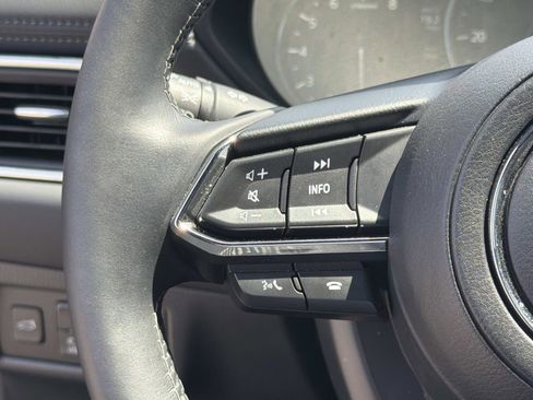 Certified 2025 MAZDA CX-5 Signature AWD/4WD image 9